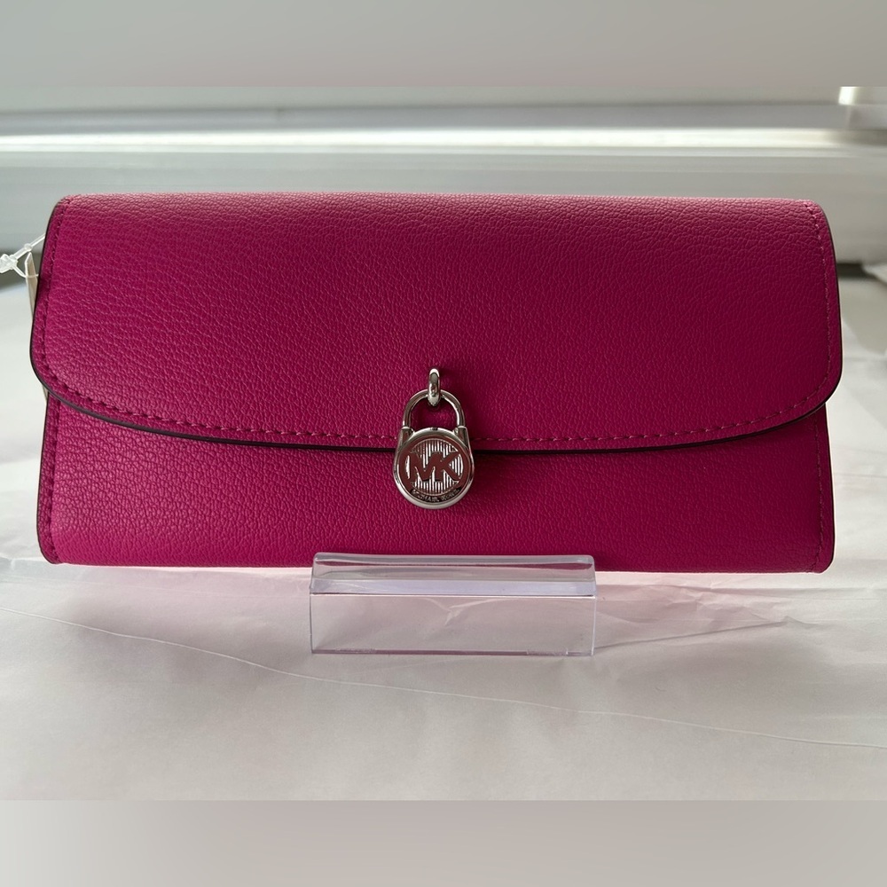 NWT Michael Kors Hamilton hot pink wallet